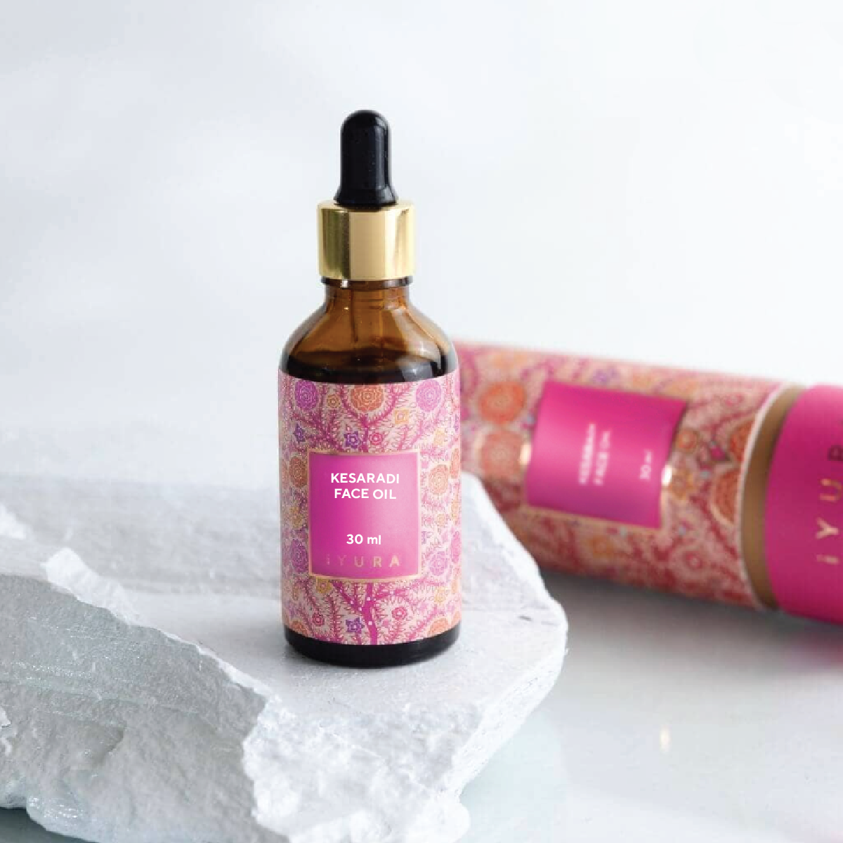 Kesaradi Napi Ragyogást Adó Arcolaj (Kesaradi Daily Glow Face Oil)